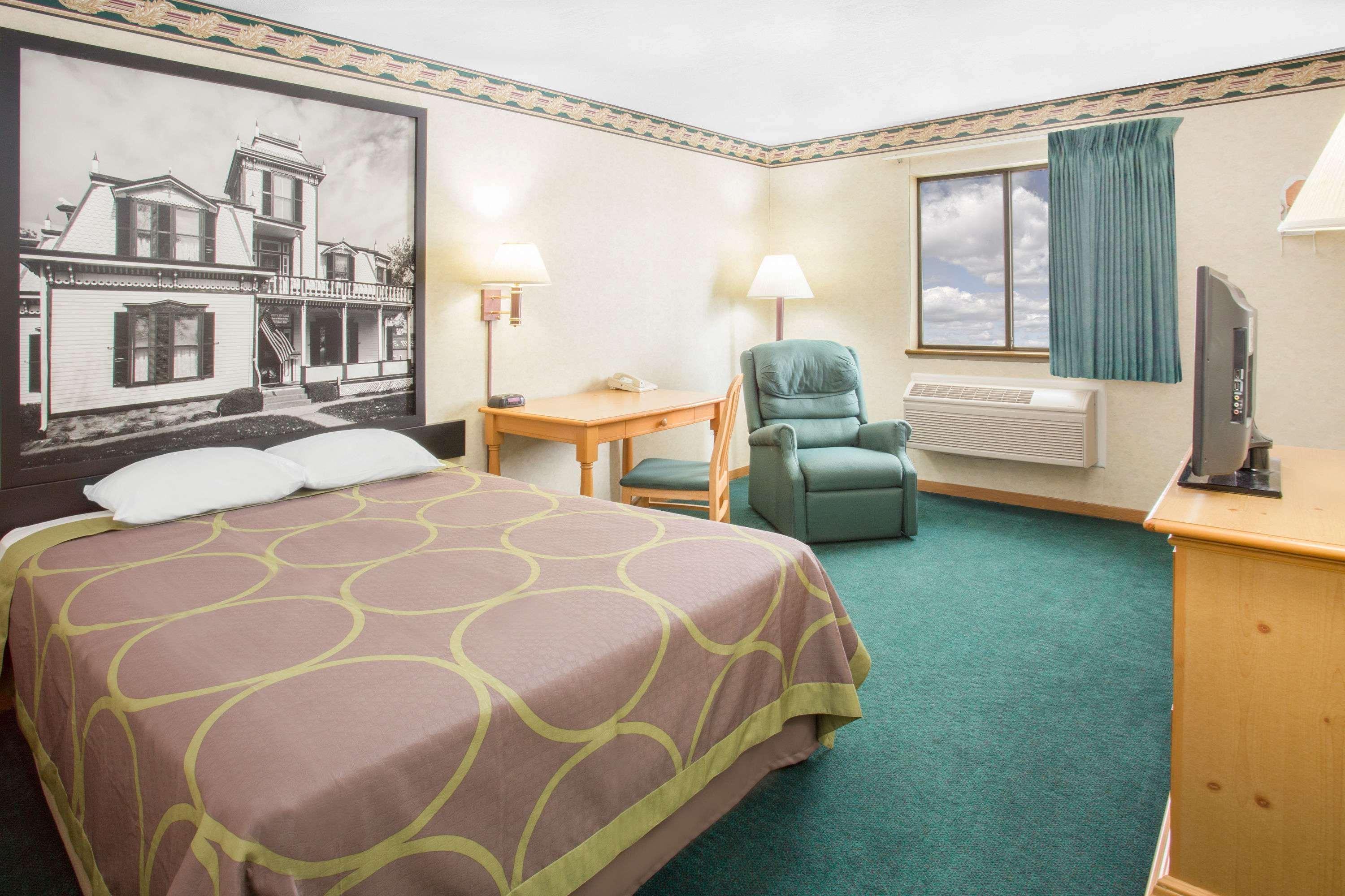 Burgundy Inn & Suites By Oyo El Paso ภายนอก รูปภาพ