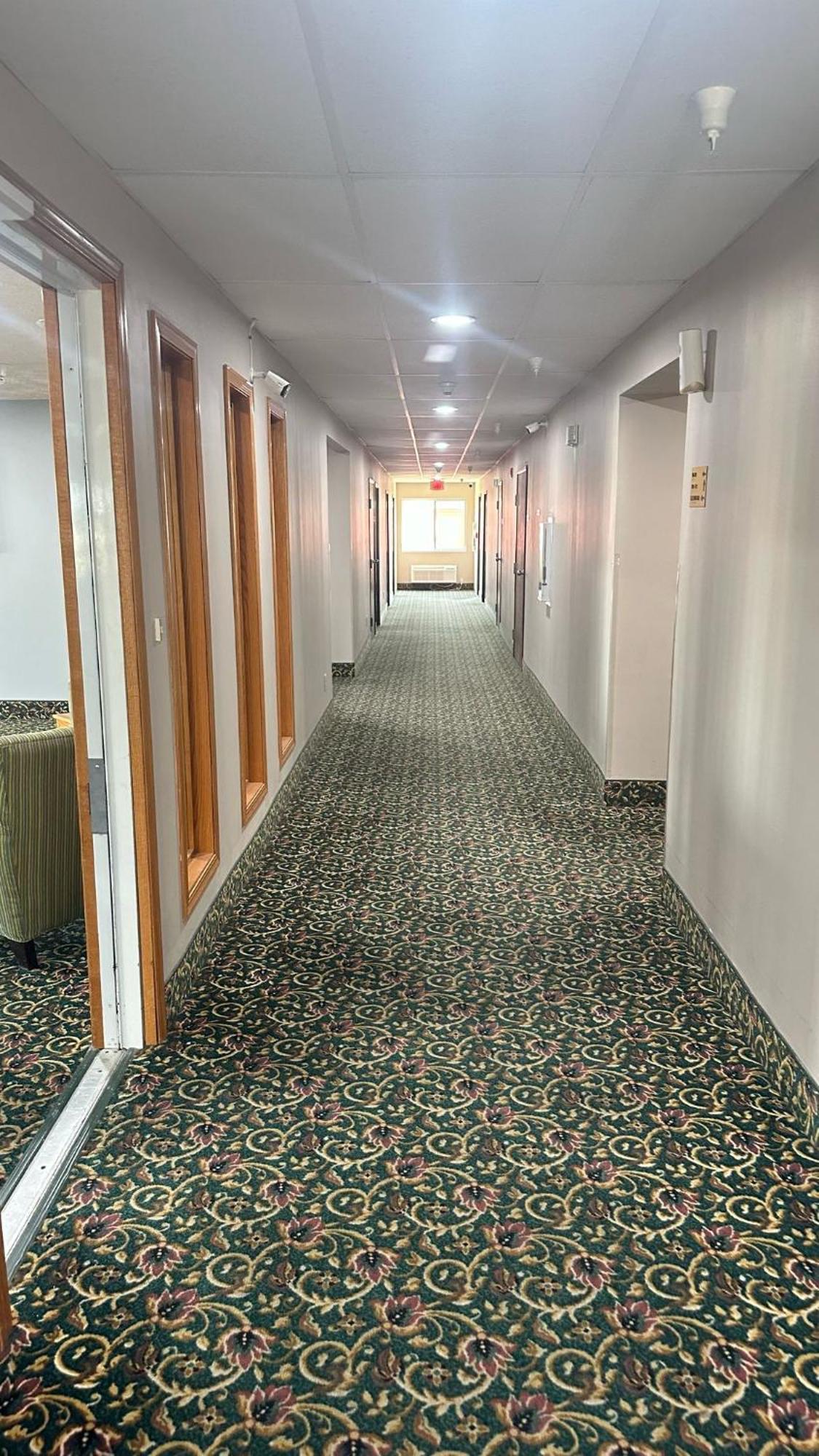 Burgundy Inn & Suites By Oyo El Paso ภายนอก รูปภาพ